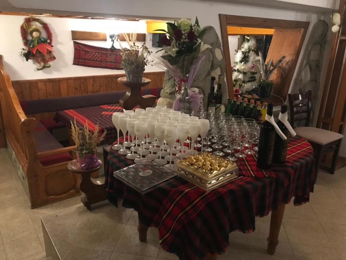 Hadji Georgi Hotel Bansko Bagian luar foto